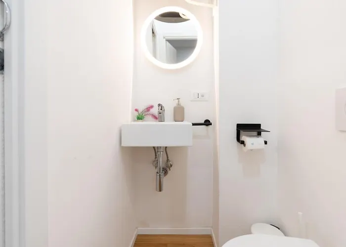Apartment Vaticani Moderna Rom